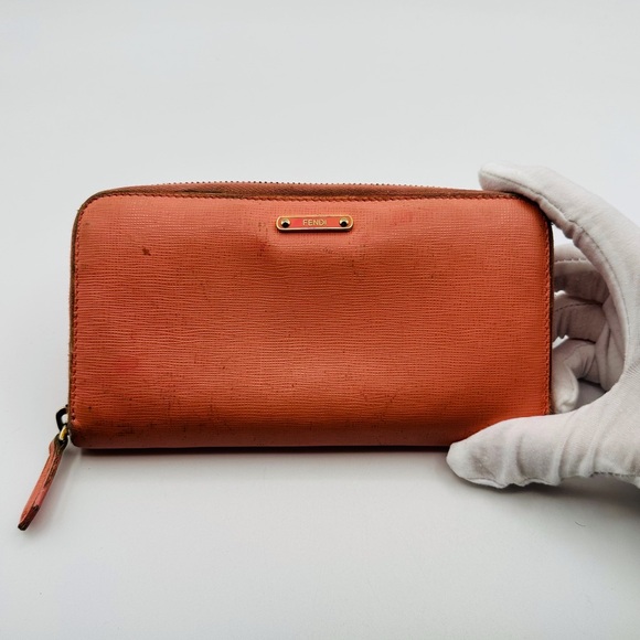 Fendi Leather Wallet - Picture 1 of 12